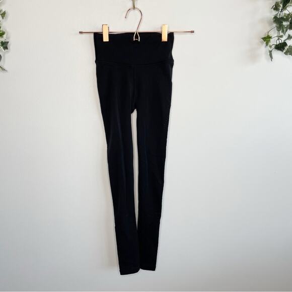 LULULEMON Reveal 7/8 Tight Leggings in Black Size 2 - Picture 2 of 8